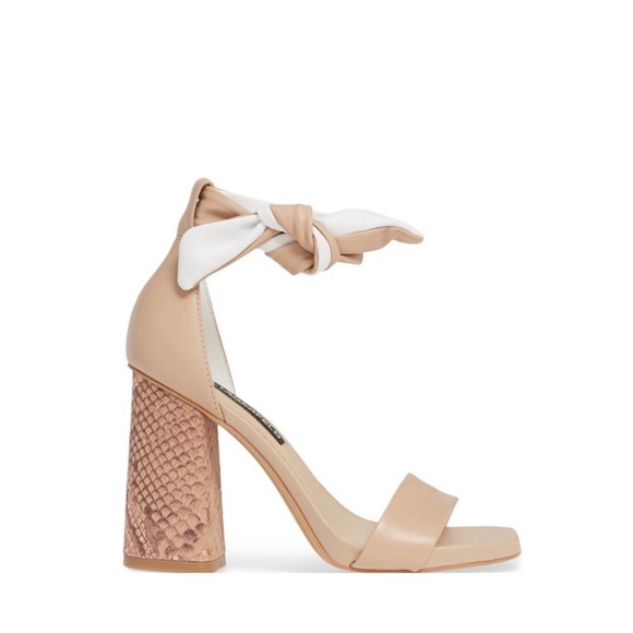 Karl Lagerfeld Mabli  Ankle Strap Sandals Size 7.5 $149 - Picture 4 of 5